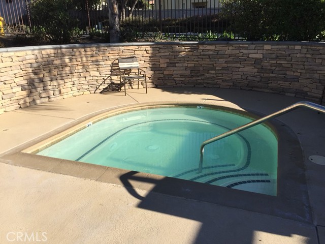 MLS #OC25138128 image #18