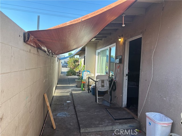 MLS #OC25138368 image #2