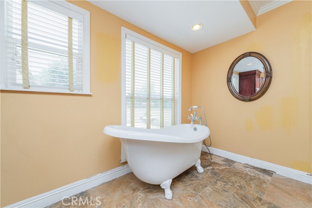 MLS #OC25138486 image #38