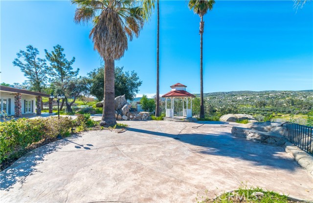 MLS #OC25138486 image #6