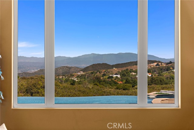 MLS #OC25138905 image #13