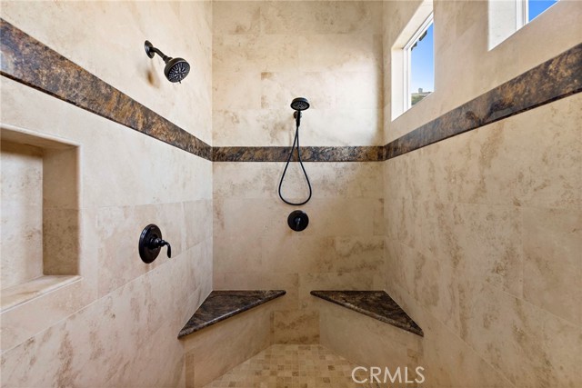 MLS #OC25138905 image #16