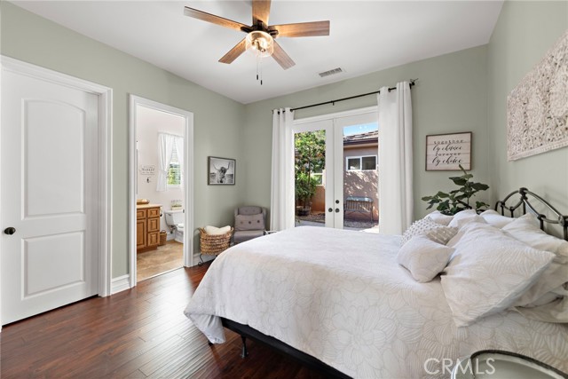 MLS #OC25138905 image #19