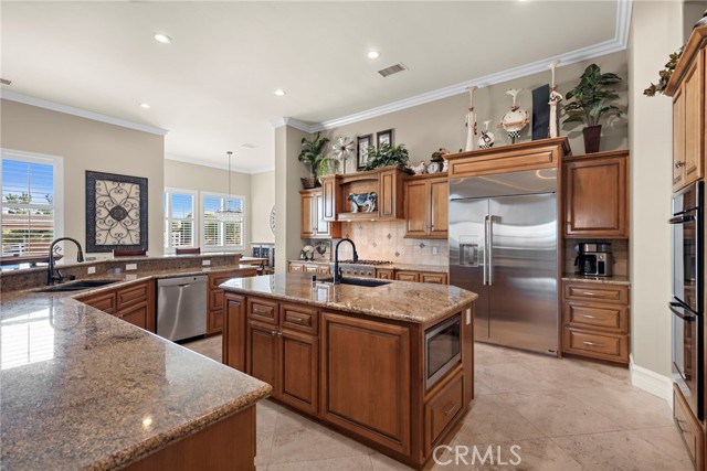 MLS #OC25138905 image #8