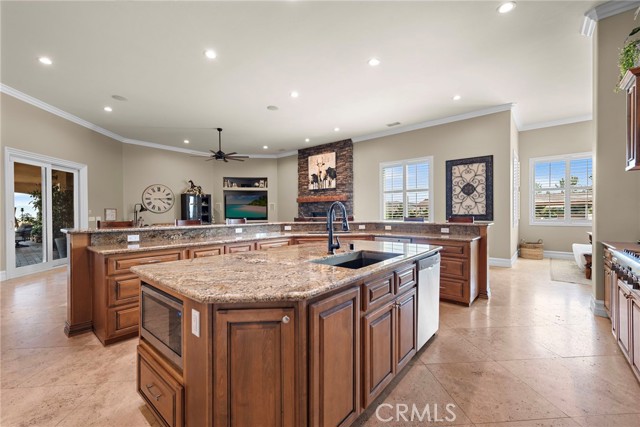 MLS #OC25138905 image #9