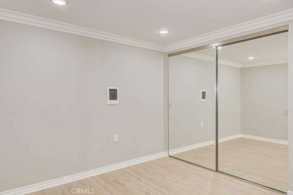 MLS #OC25139817 image #15