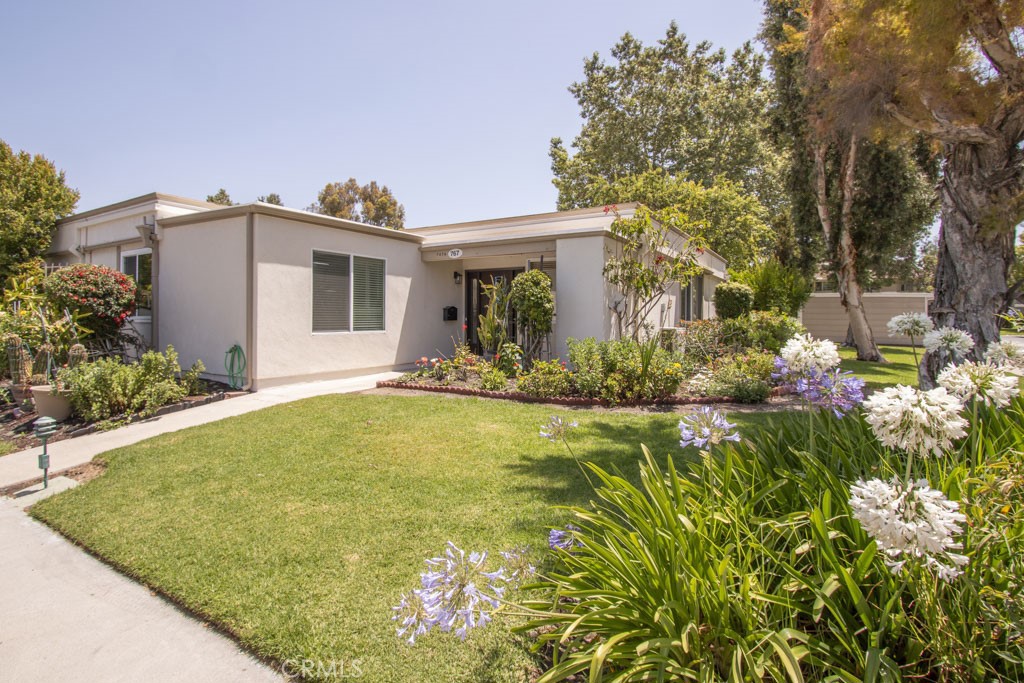 MLS #OC25139817 image #2