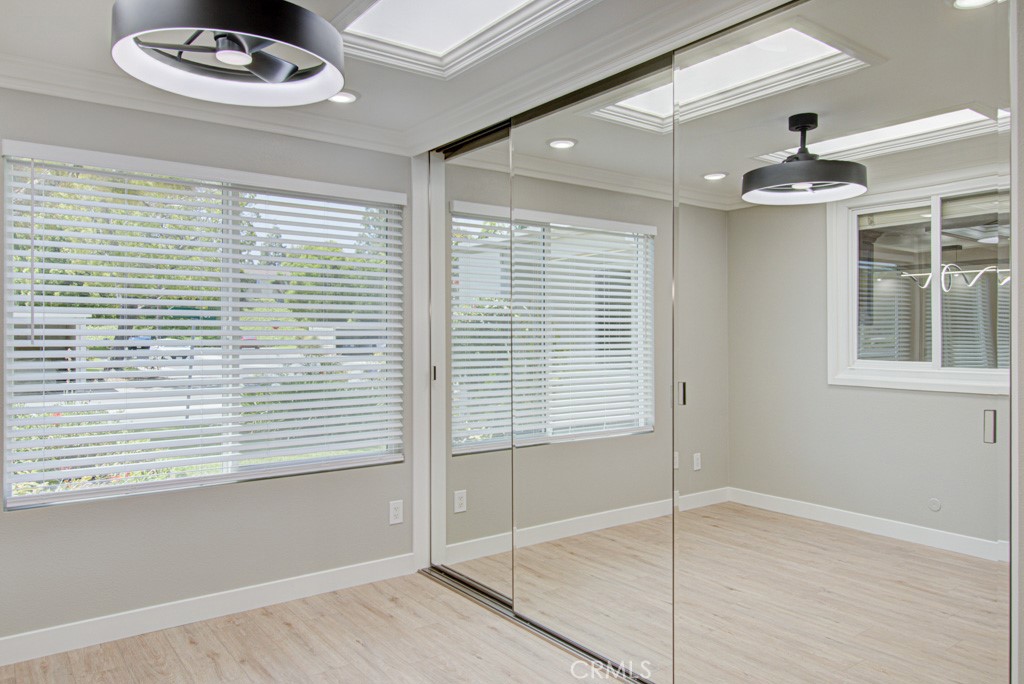 MLS #OC25139817 image #27