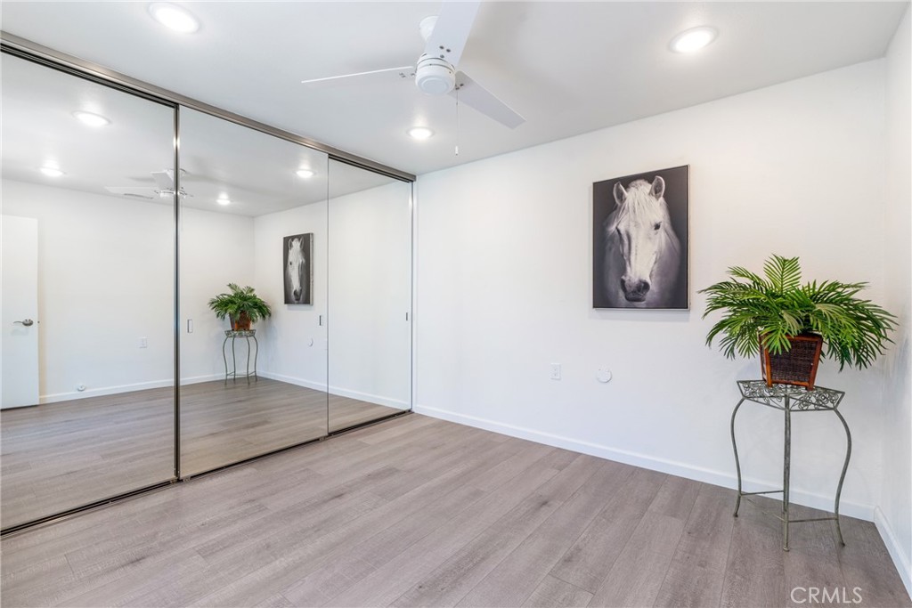 MLS #OC25140044 image #16