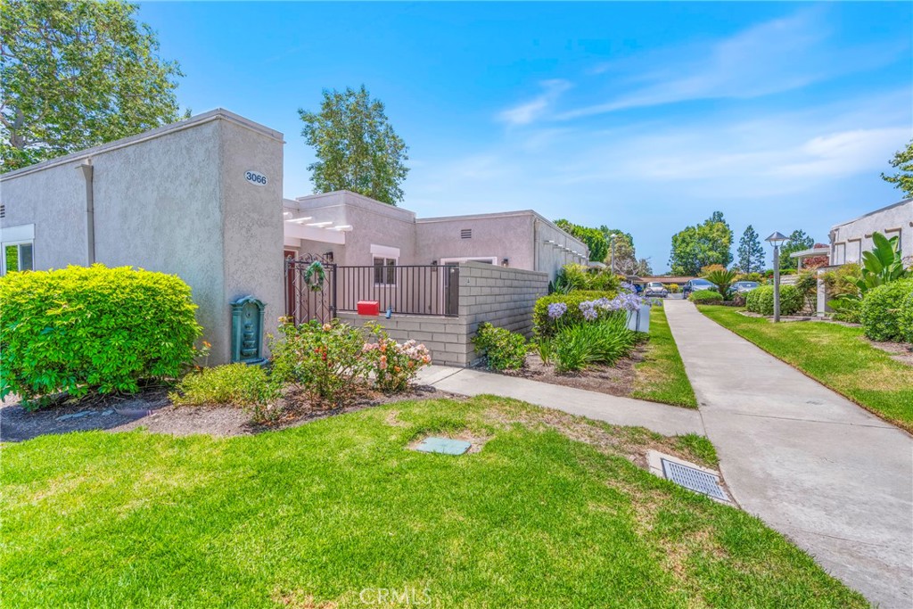 MLS #OC25140044 image #29