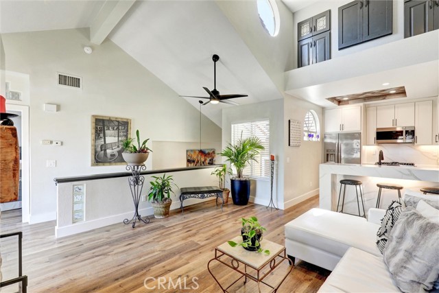 MLS #OC25140509 image #7