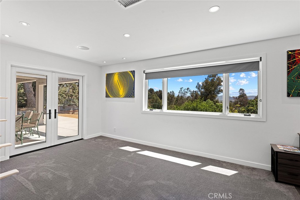 MLS #OC25140779 image #14