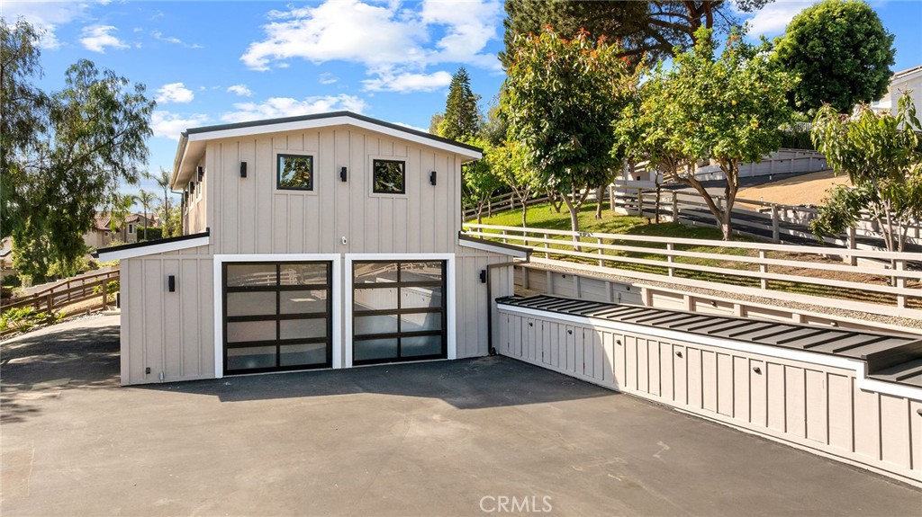 MLS #OC25140779 image #31