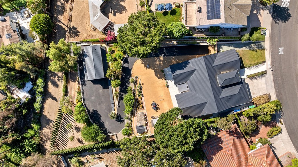 MLS #OC25140779 image #43