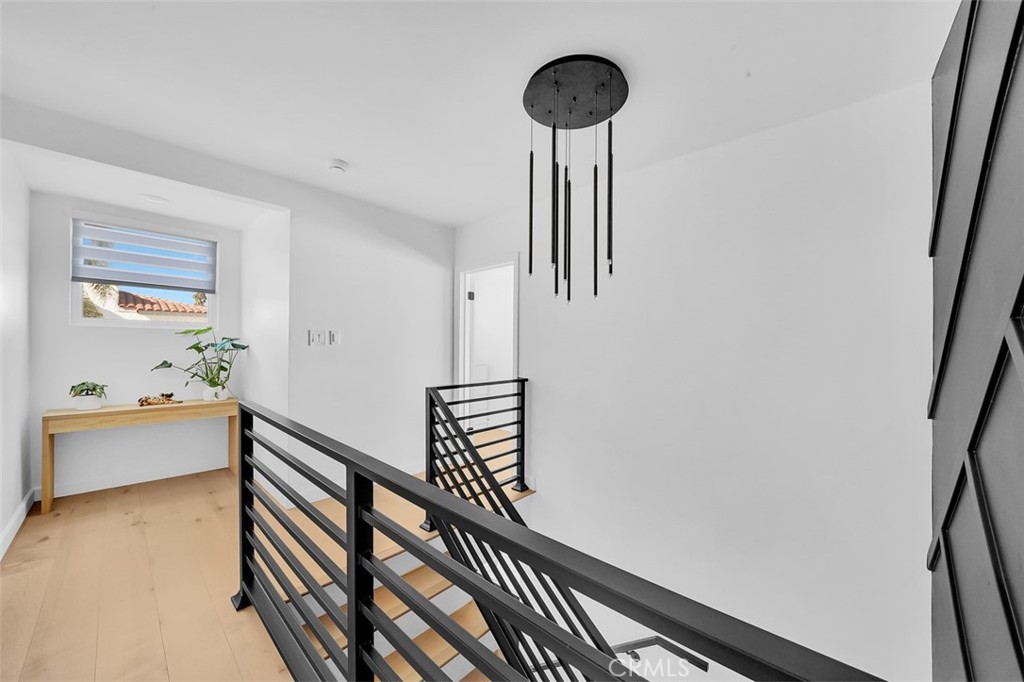 MLS #OC25140811 image #19