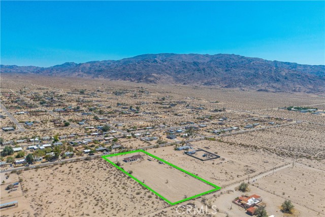 MLS #OC25140909 image #9