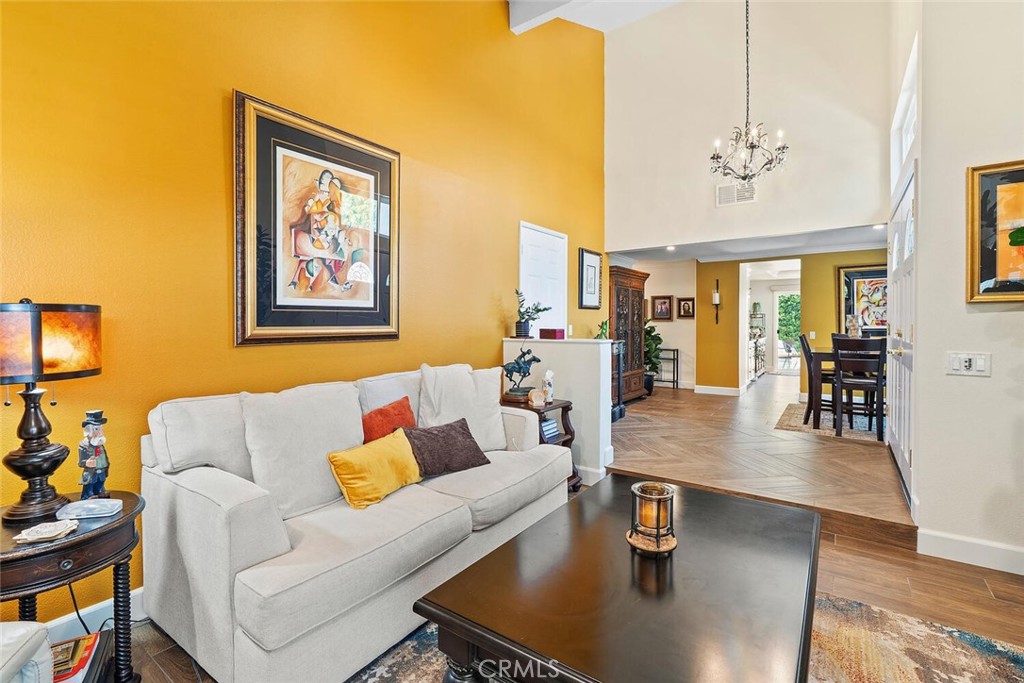 MLS #OC25140922 image #11