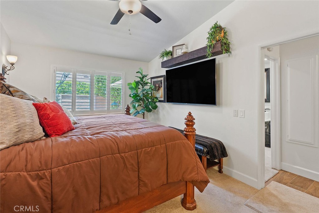 MLS #OC25140922 image #21