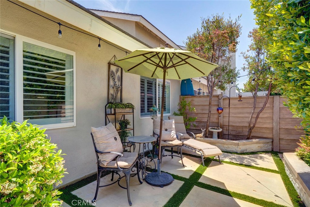 MLS #OC25140922 image #32