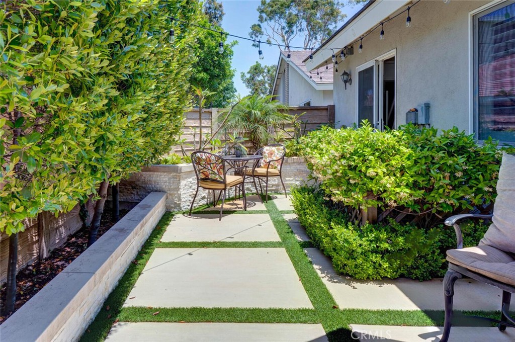 MLS #OC25140922 image #35