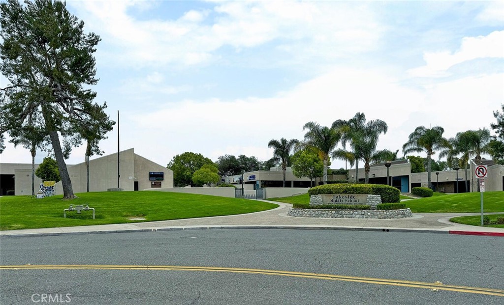 MLS #OC25140922 image #48