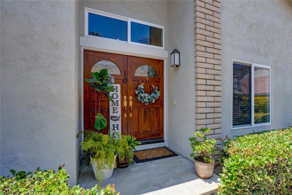 MLS #OC25140922 image #8