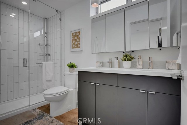 MLS #OC25140939 img 16