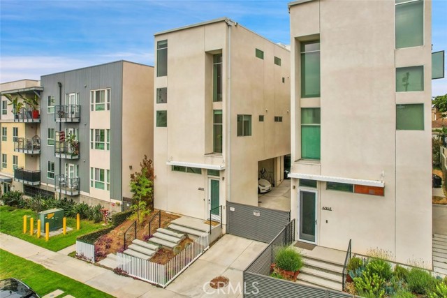 MLS #OC25140939 img 22