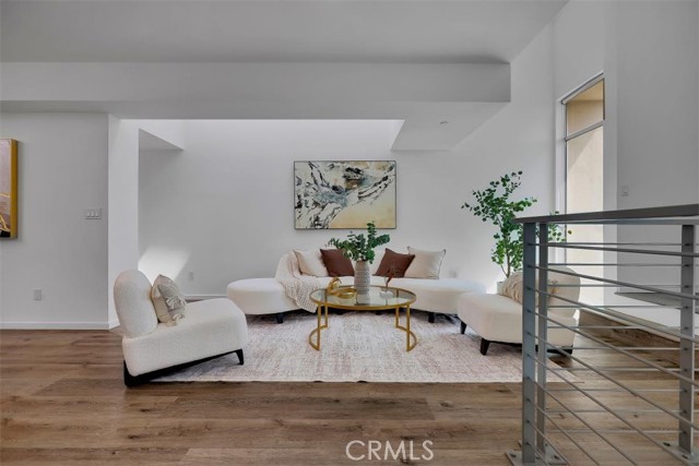 MLS #OC25140939 img 6