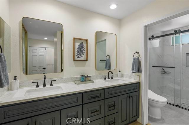 MLS #OC25141151 image #17