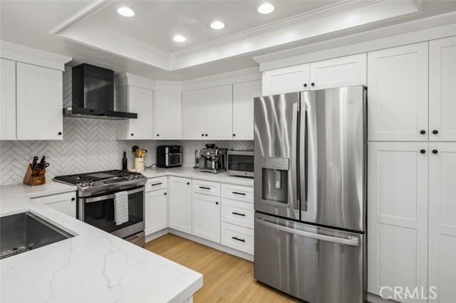 MLS #OC25141151 image #8