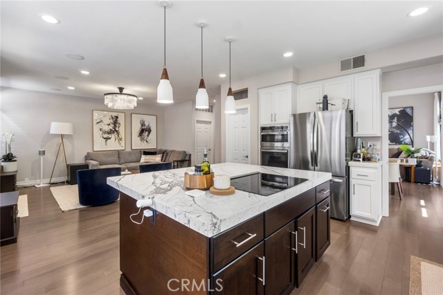 MLS #OC25141610 image #12