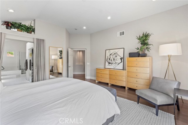 MLS #OC25141610 image #18