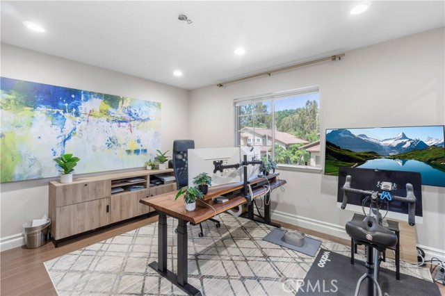 MLS #OC25141610 image #23