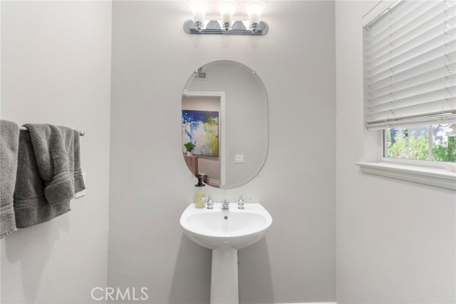 MLS #OC25141610 image #30