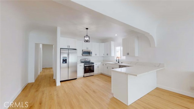 MLS #OC25141984 image #14