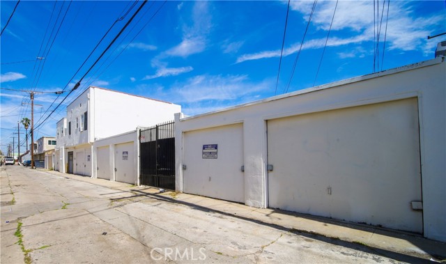 MLS #OC25141984 image #8