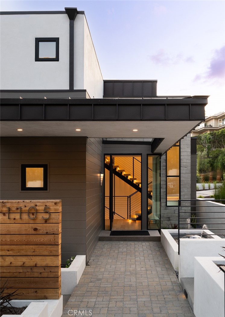 MLS #OC25142005 image #4