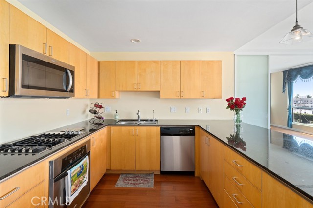 MLS #OC25142722 image #11