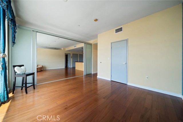 MLS #OC25142722 image #19