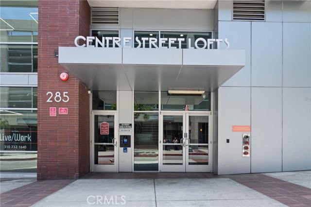 MLS #OC25142722 image #2