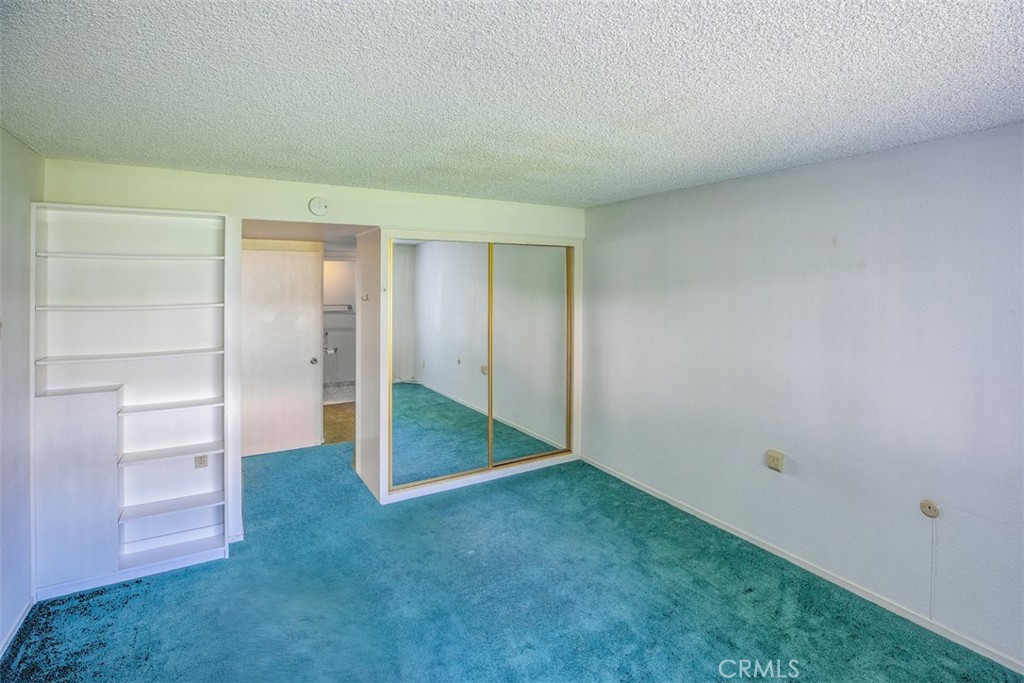 MLS #OC25142799 image #15