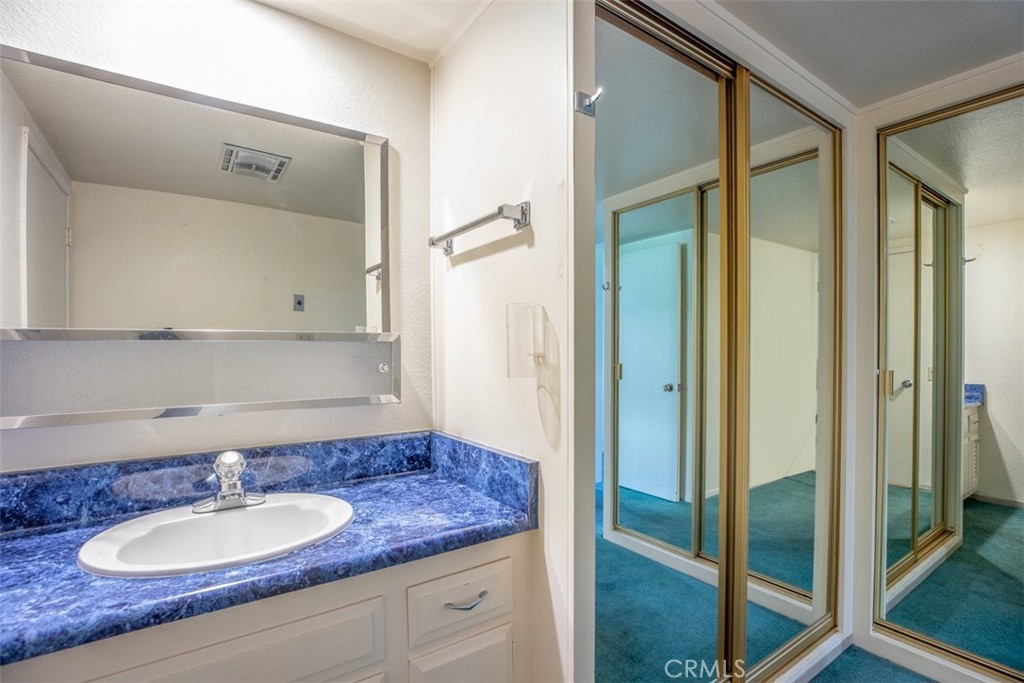 MLS #OC25142799 image #18