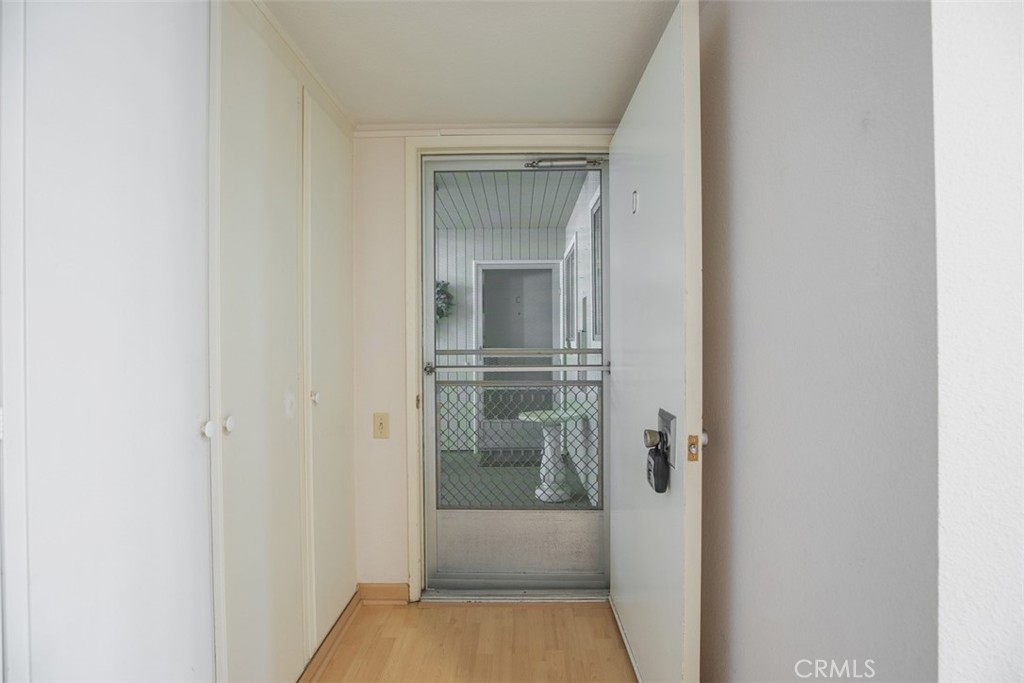 MLS #OC25142799 image #25