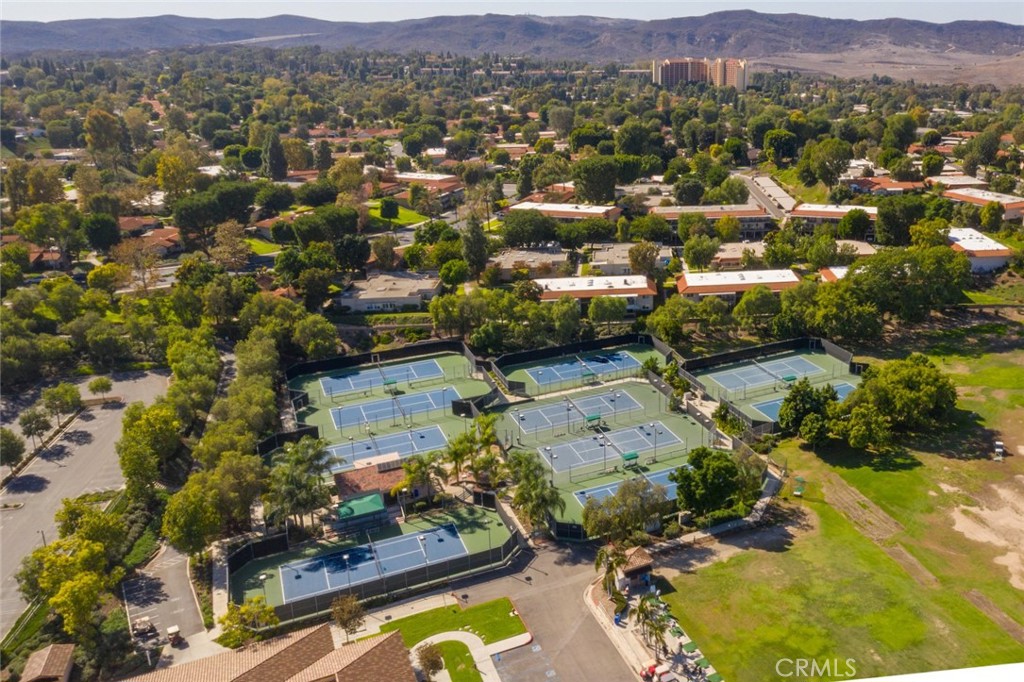 MLS #OC25142799 image #38