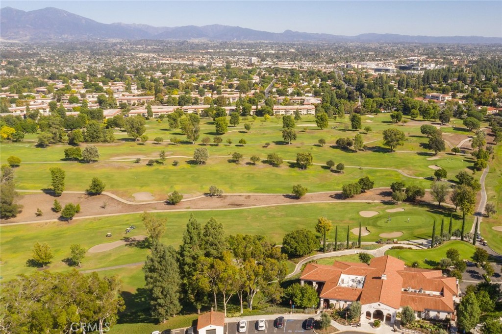 MLS #OC25142799 image #40