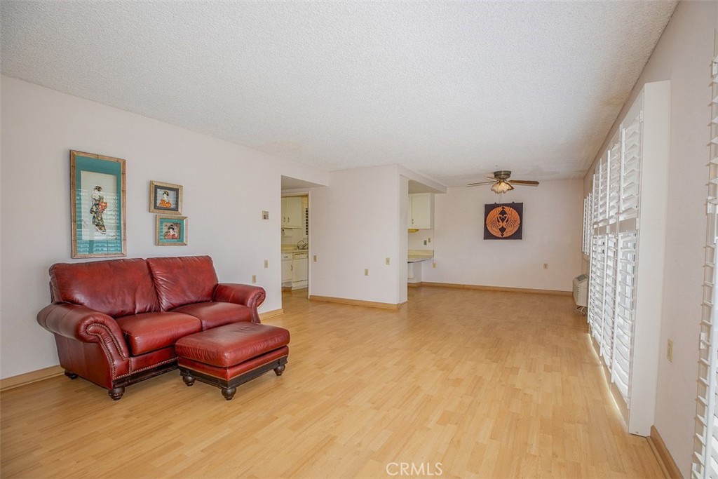 MLS #OC25142799 image #8