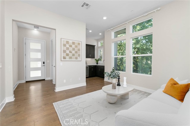 MLS #OC25142972 image #10