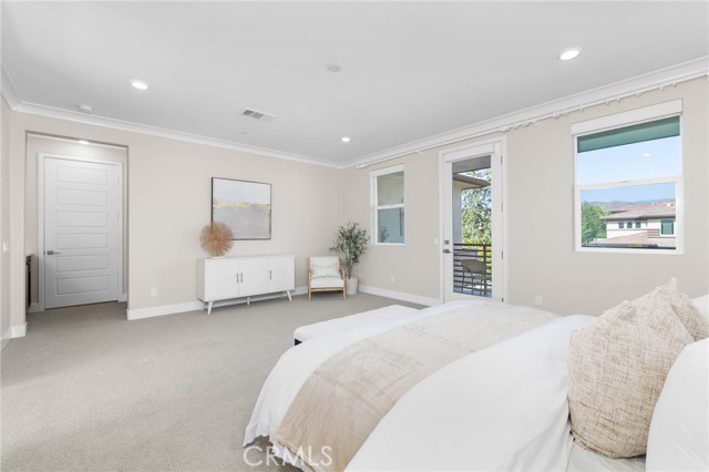 MLS #OC25142972 image #18