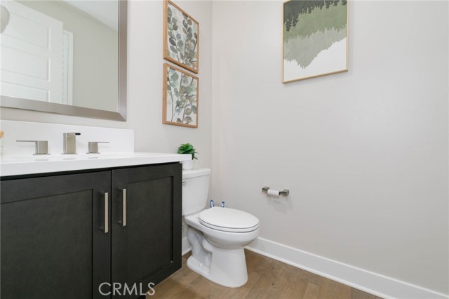 MLS #OC25142972 image #9